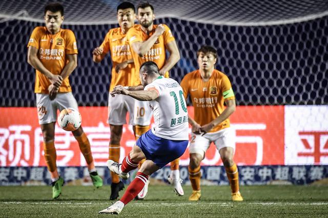 米兰仍在等拉什福德回应 48小时未回应考虑签沃克